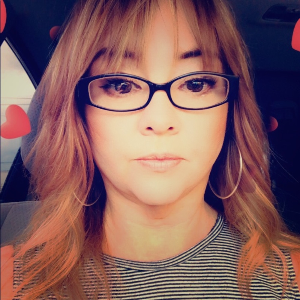 Meet your Posher, Sandy